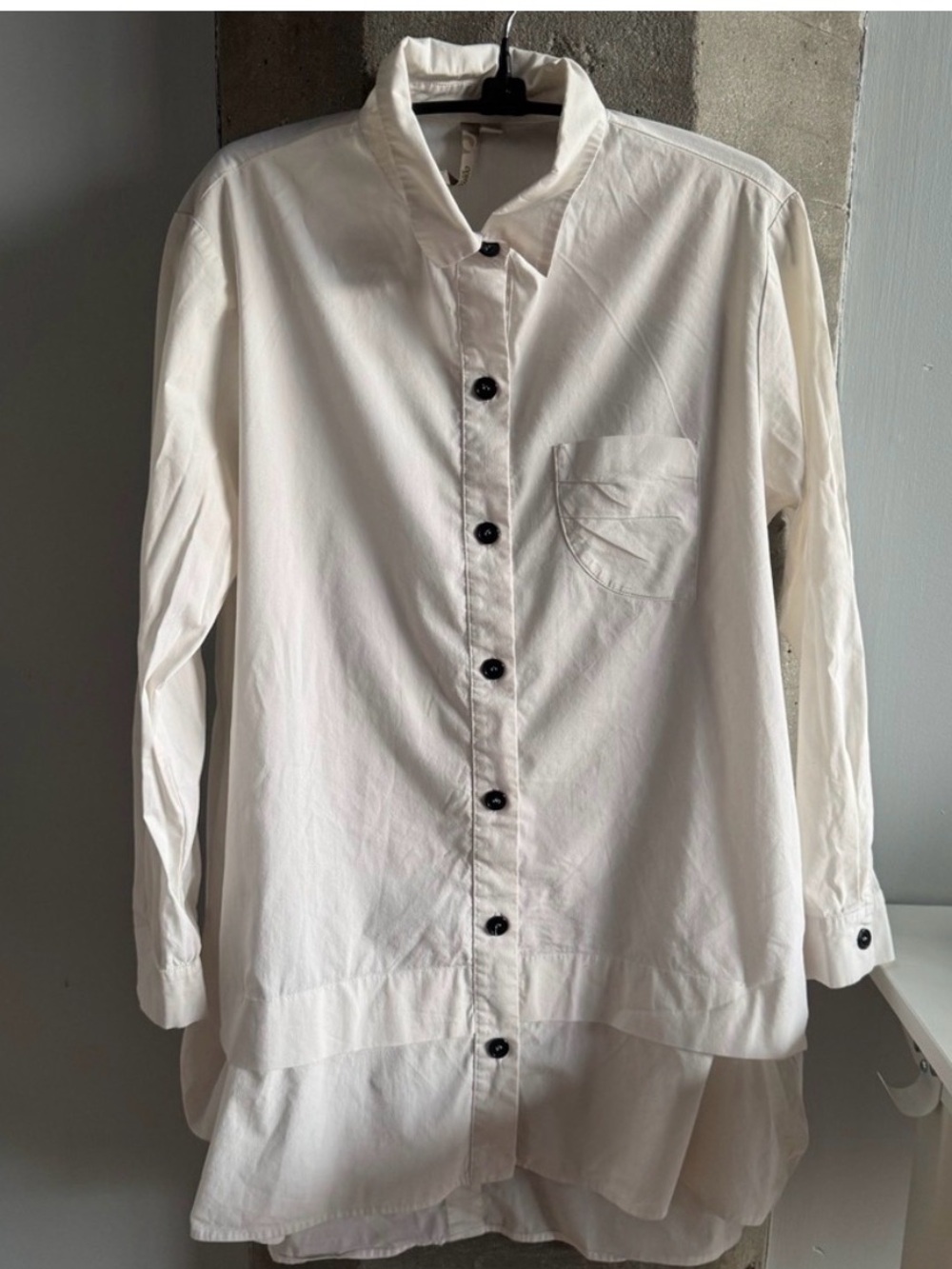 Comfy USA Women’s White Longline Button-Up Avant Garde Shirt